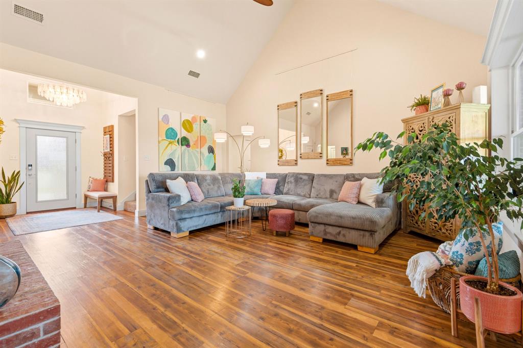 1710 Urban Avenue Property Photo 10