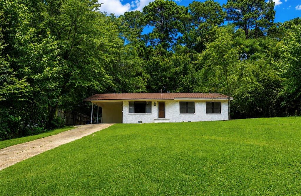 116 Bolling Drive Property Photo 1