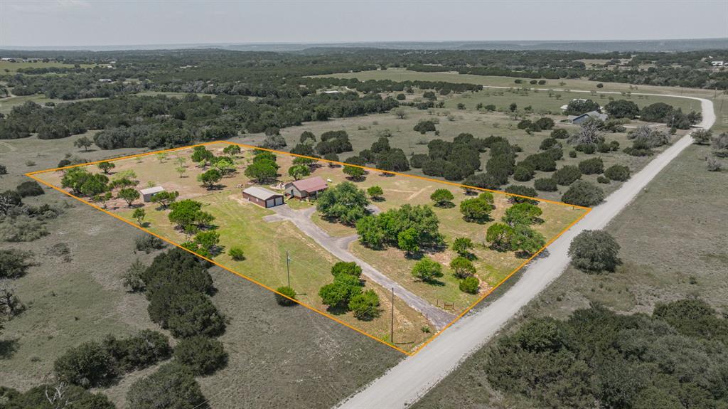 1271 Private 2120 Road Property Photo 35