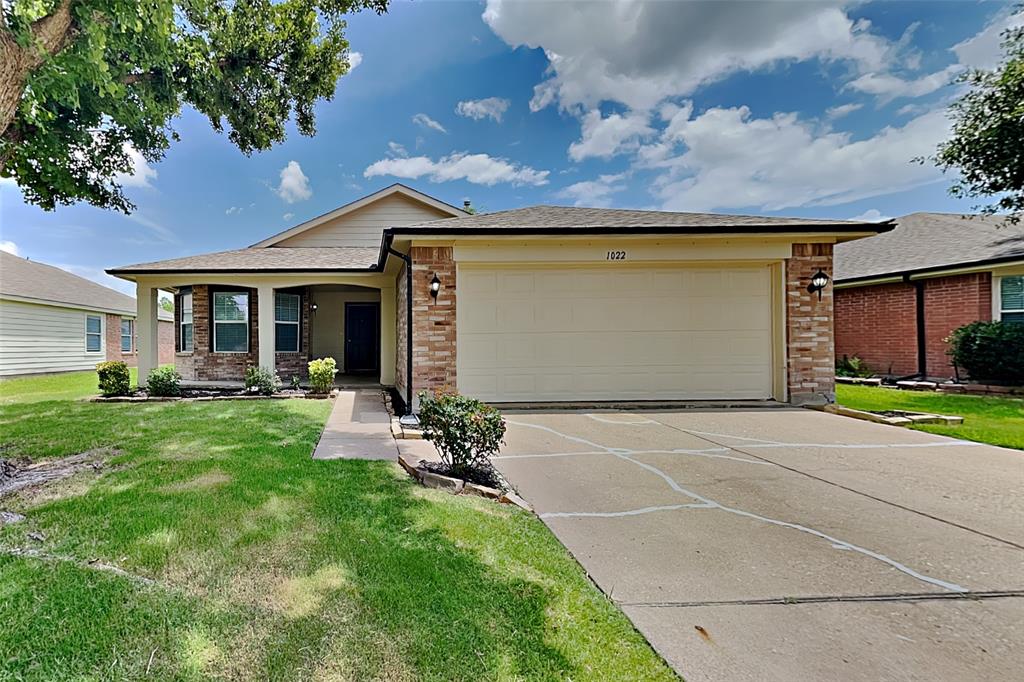 1022 Halifax Lane Property Photo 1