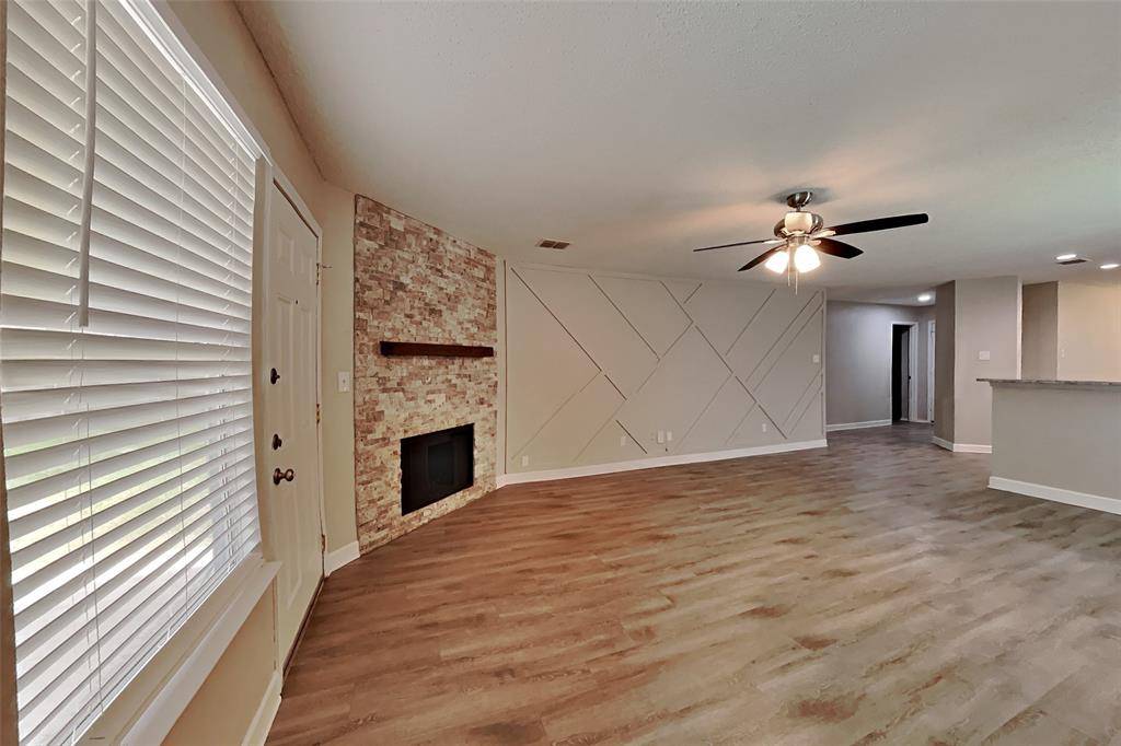 1022 Halifax Lane Property Photo 3