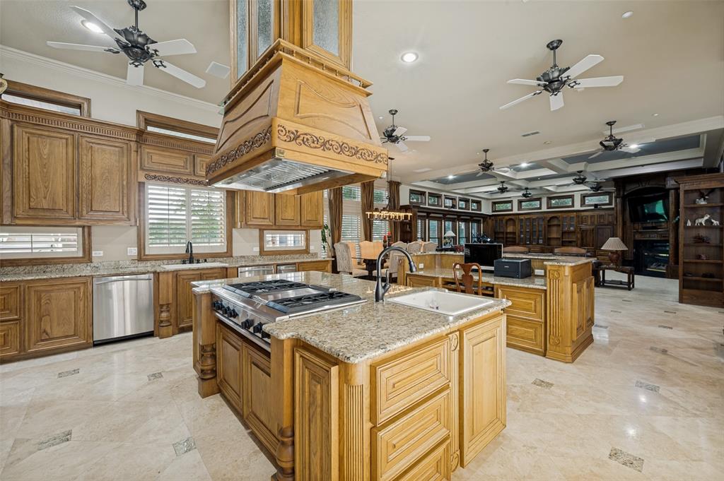 1634 Oak Ridge Drive Property Photo 11
