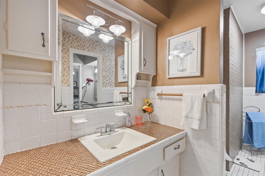 725 Branch Drive Property Photo 9