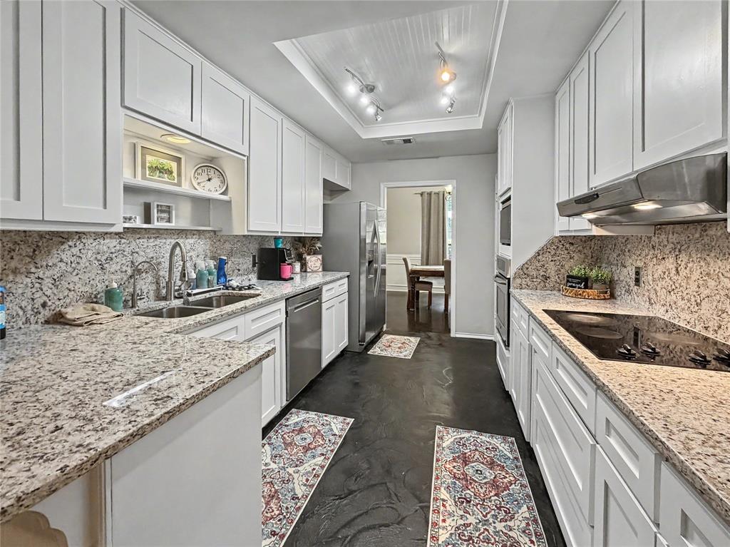 3658 Snow Creek Drive Property Photo 7