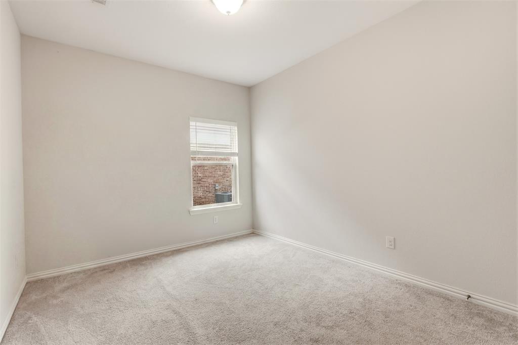 2704 Dancing Flame Drive Property Photo 23