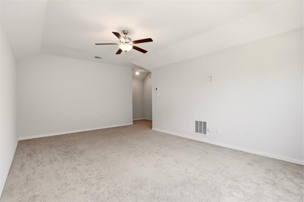 2704 Dancing Flame Drive Property Photo 26