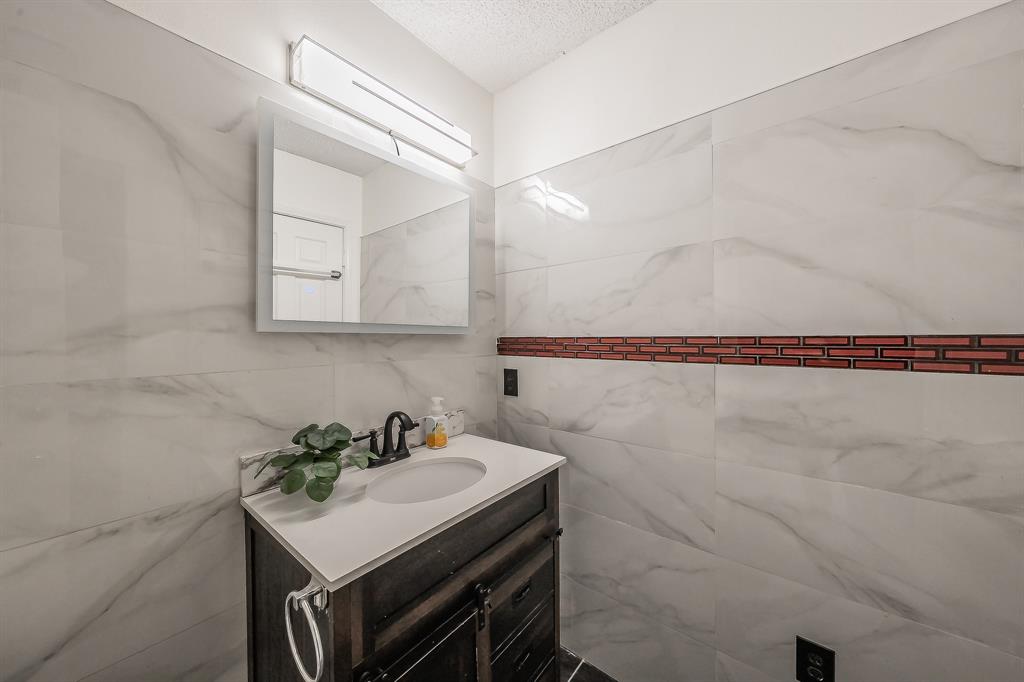 1349 Jeanette Way Property Photo 18