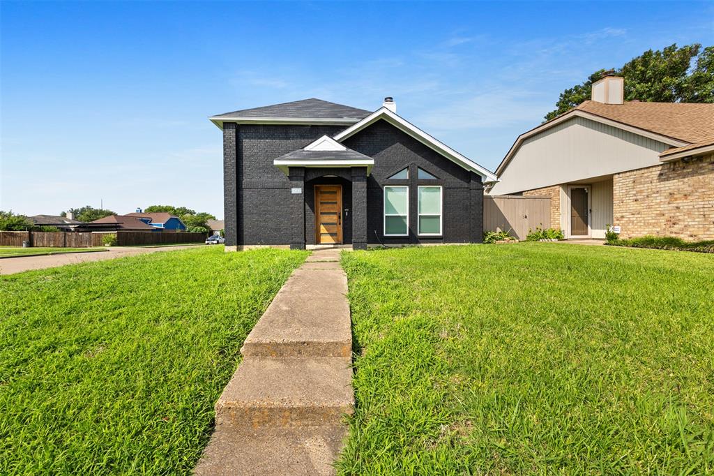 1506 Windmill Lane Property Photo 1