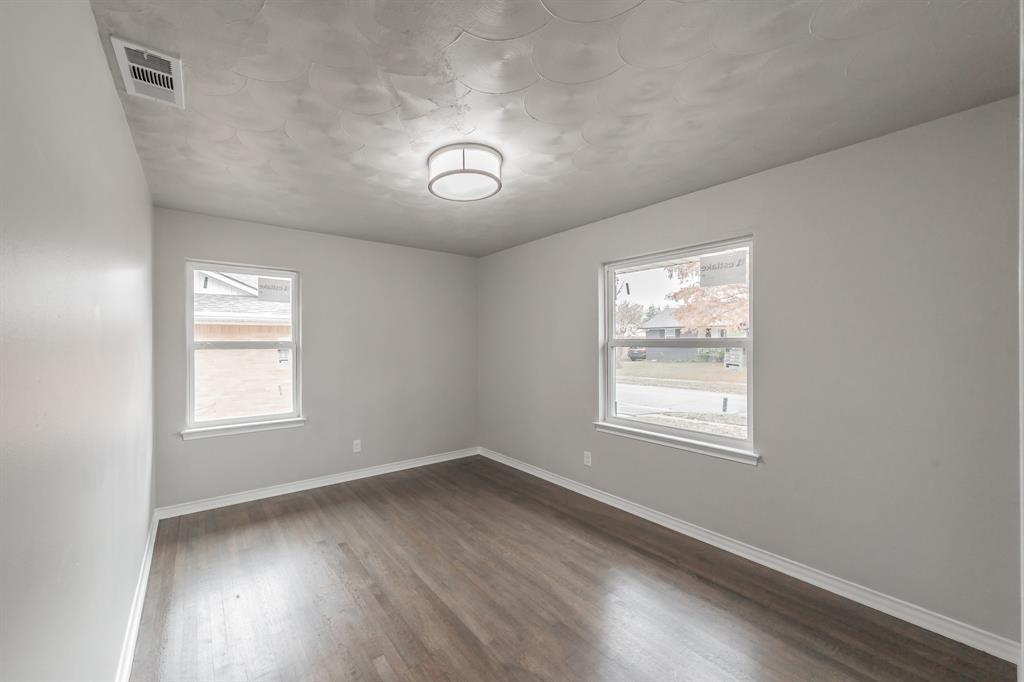 4518 Live Oak Drive Property Photo 19