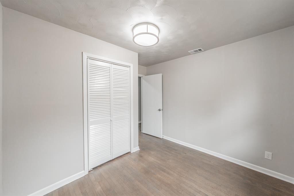 4518 Live Oak Drive Property Photo 24