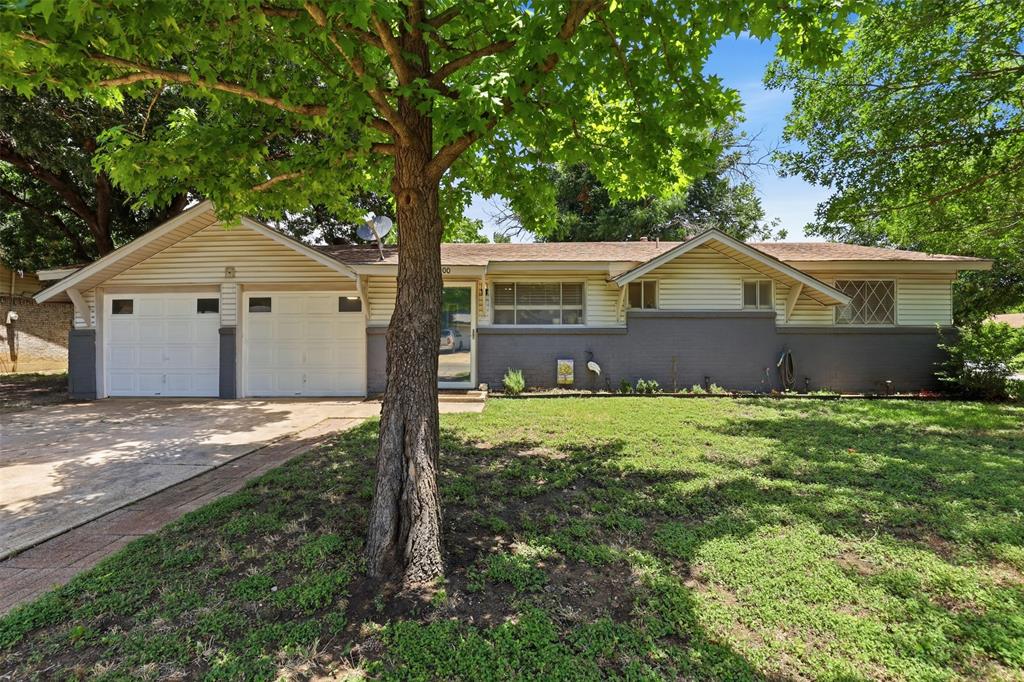 800 Belaire Drive Property Photo 1