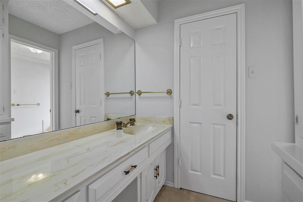 9738 Windham Drive Property Photo 16