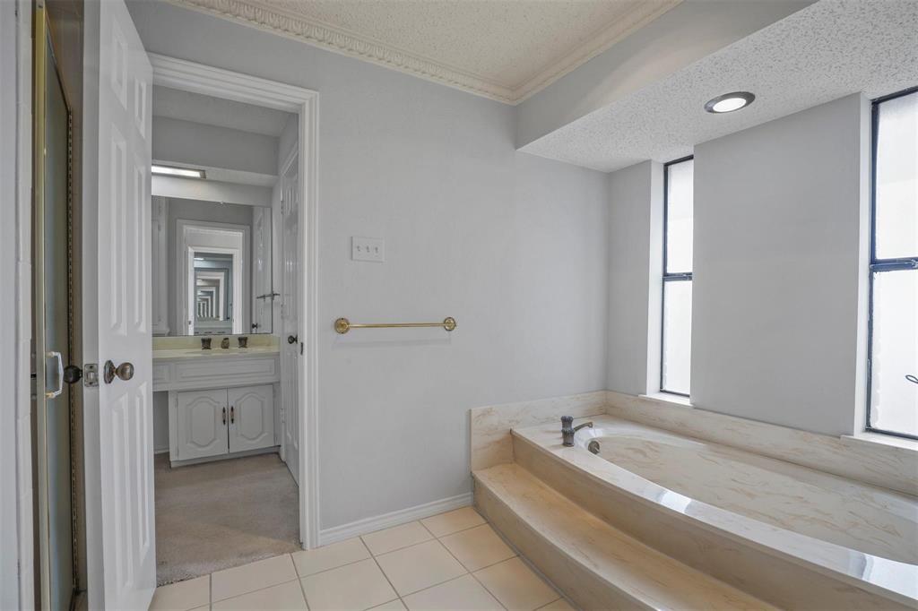9738 Windham Drive Property Photo 17