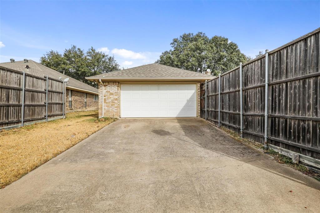 9738 Windham Drive Property Photo 19