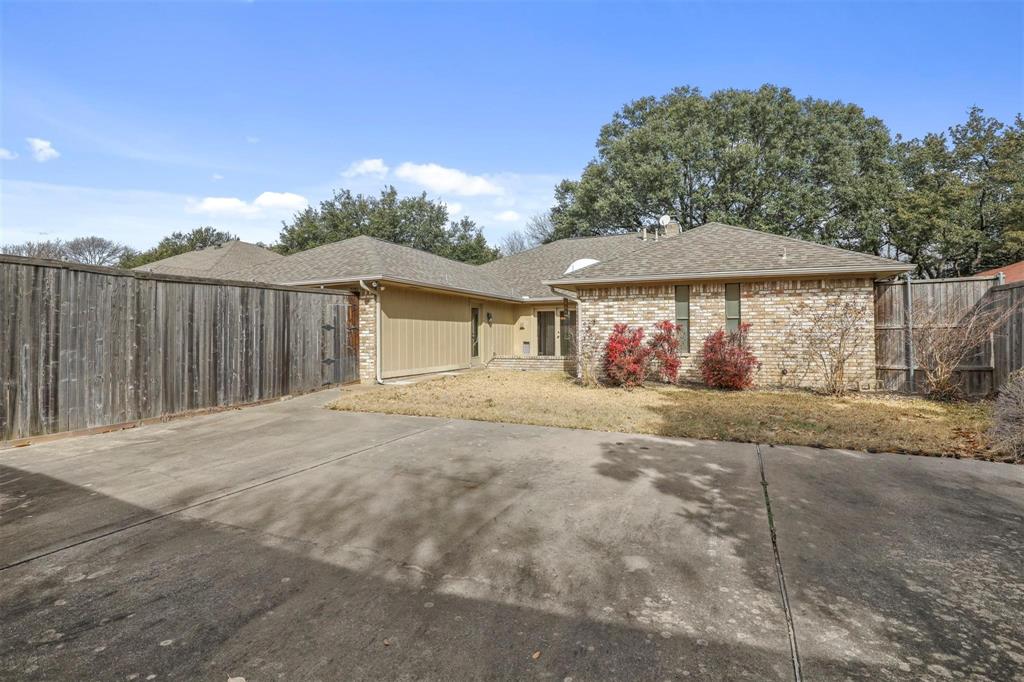 9738 Windham Drive Property Photo 20