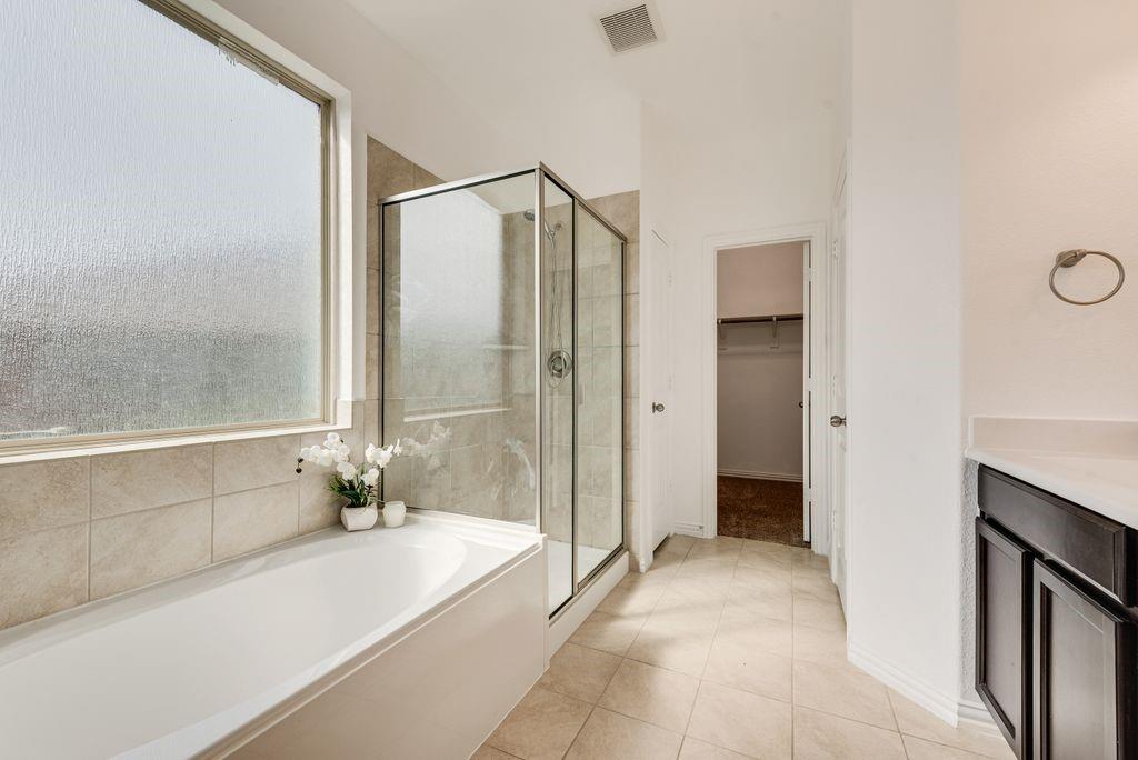 4720 River Edge Place Property Photo 17