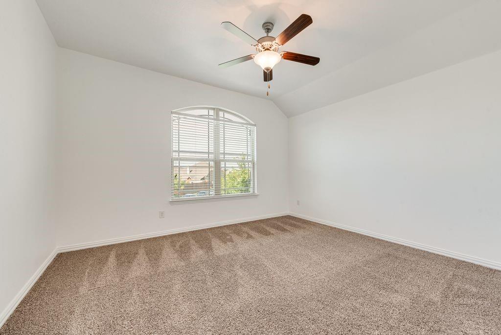 4720 River Edge Place Property Photo 32