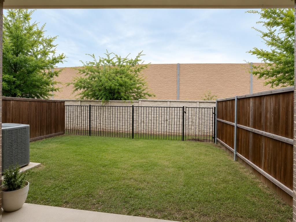 8235 Snapdragon Way Property Photo 23