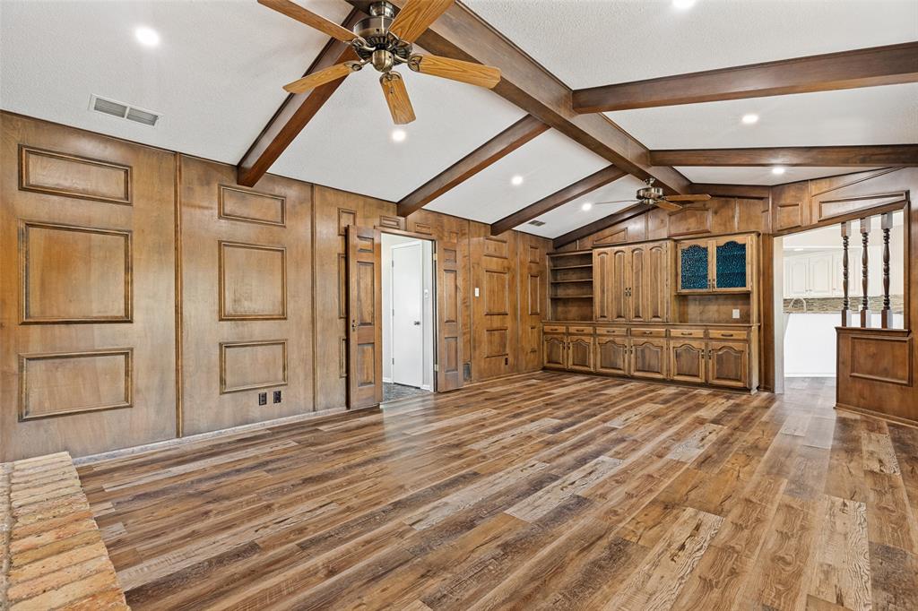 2500 Brookhaven Drive Property Photo 6
