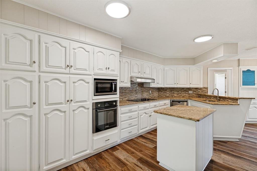 2500 Brookhaven Drive Property Photo 12
