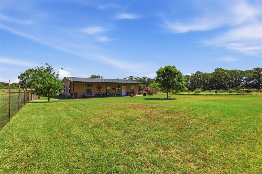 5770 W Highway 199 Property Photo 4