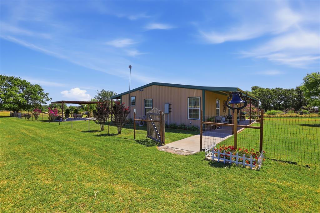 5770 W Highway 199 Property Photo 5