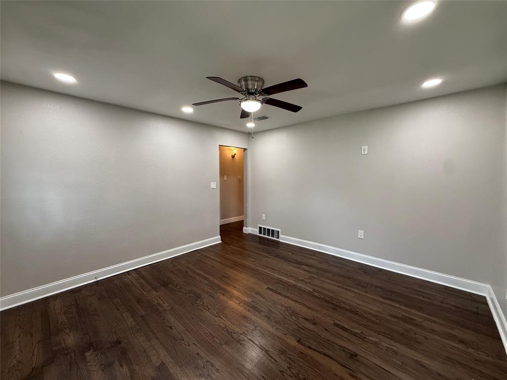 10403 Sandra Lynn Drive Property Photo 7