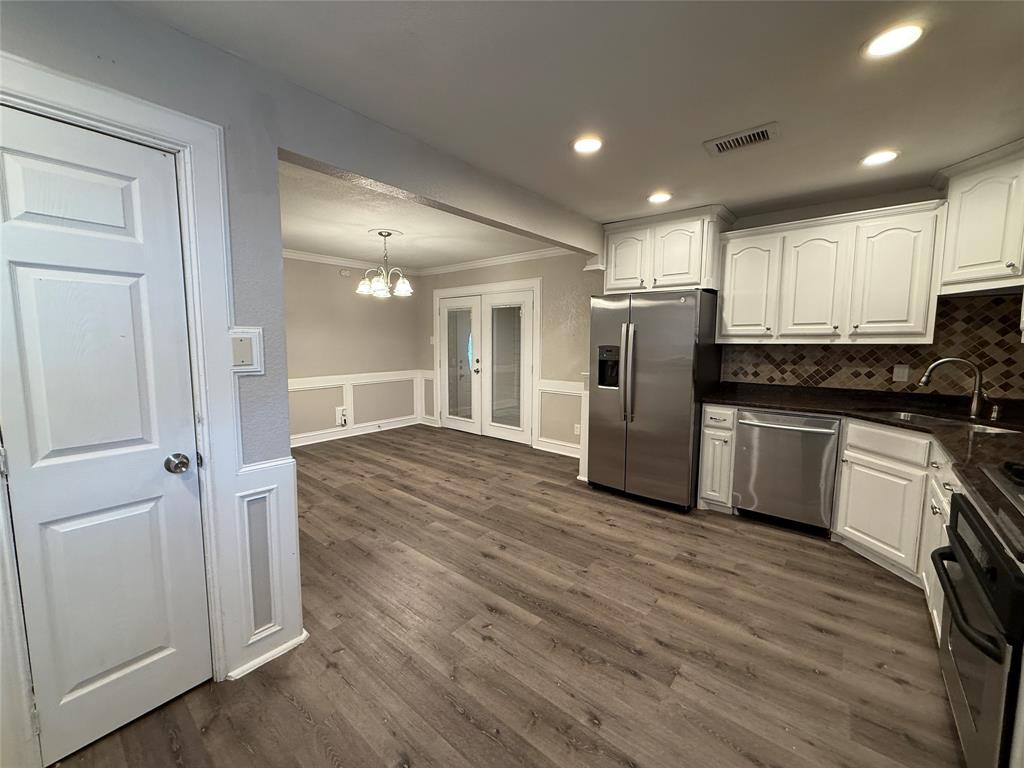 10403 Sandra Lynn Drive Property Photo 12
