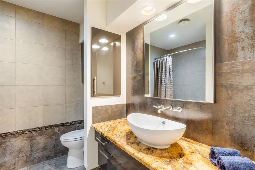 1706 Esquire Place Property Photo 18