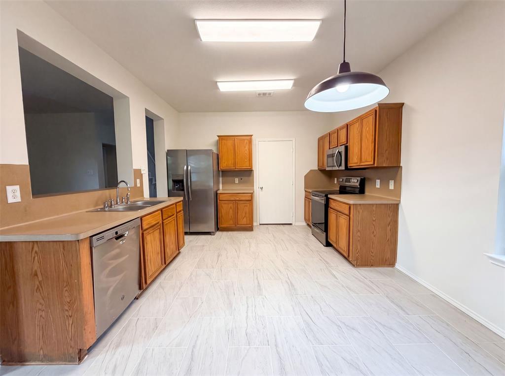 2014 Tanur Cascade Drive Property Photo 2