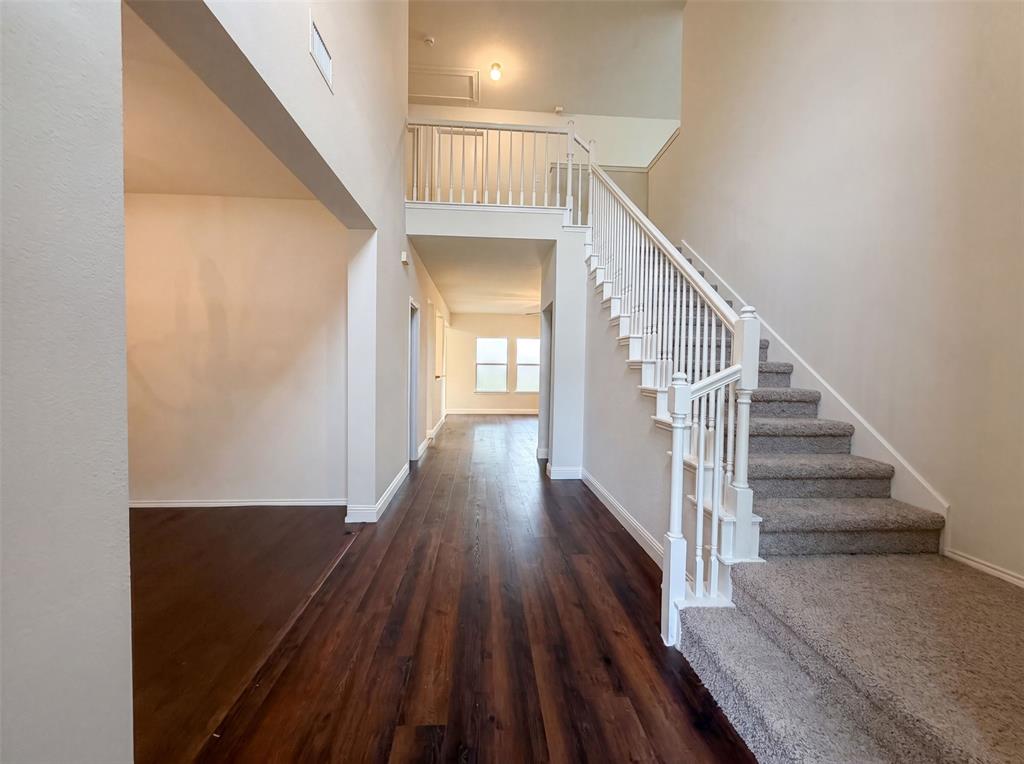 2014 Tanur Cascade Drive Property Photo 6