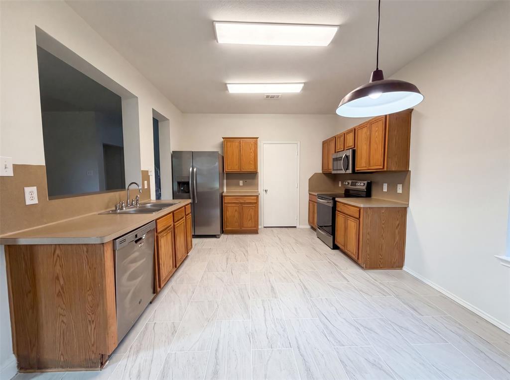 2014 Tanur Cascade Drive Property Photo 7