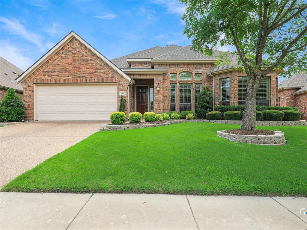 805 Barton Springs Drive Property Photo 1