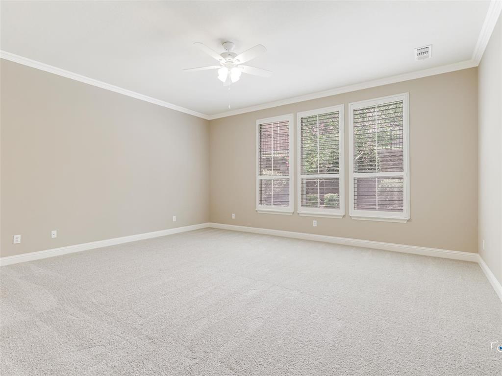 805 Barton Springs Drive Property Photo 17