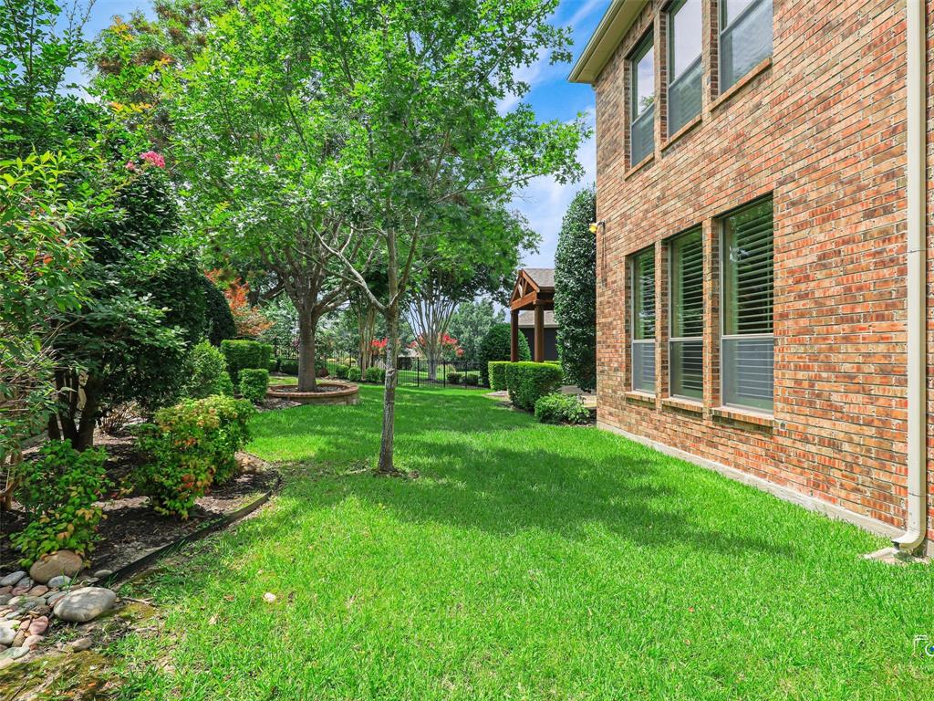 805 Barton Springs Drive Property Photo 38