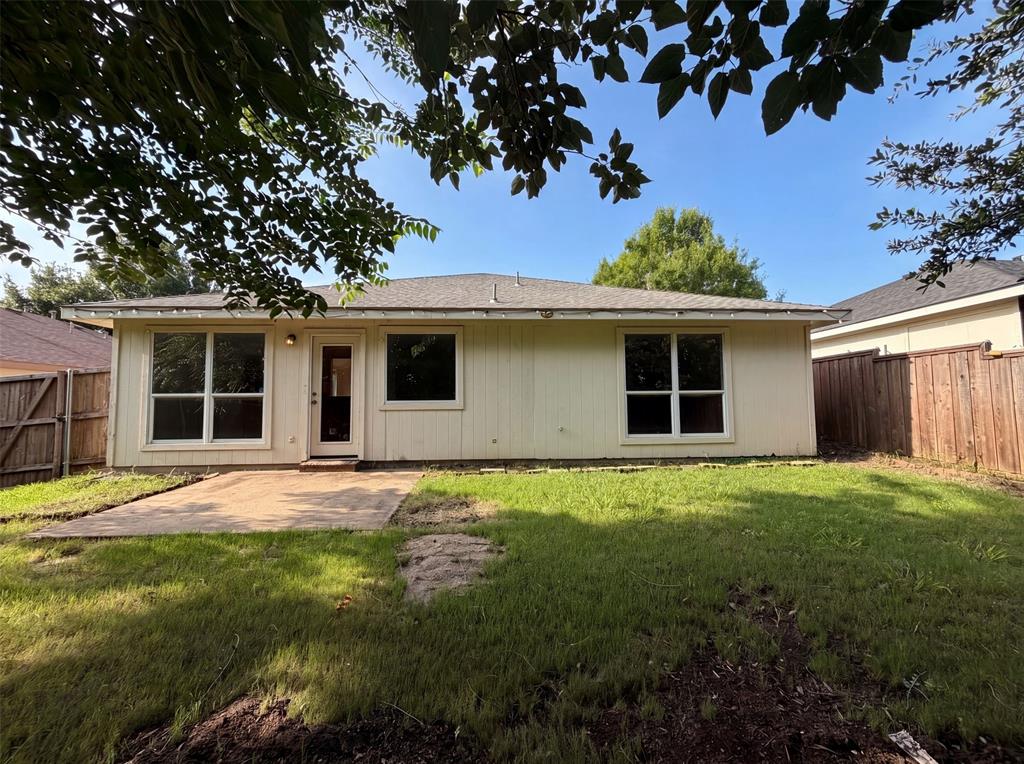 2324 Glenhaven Drive Property Photo 5