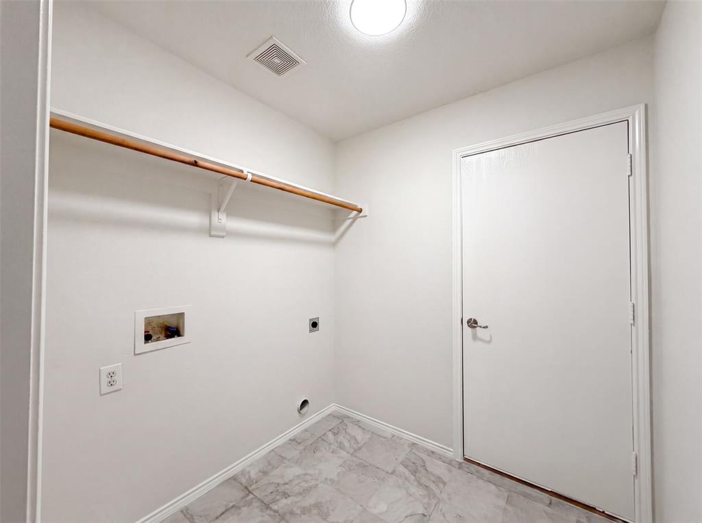 2324 Glenhaven Drive Property Photo 15