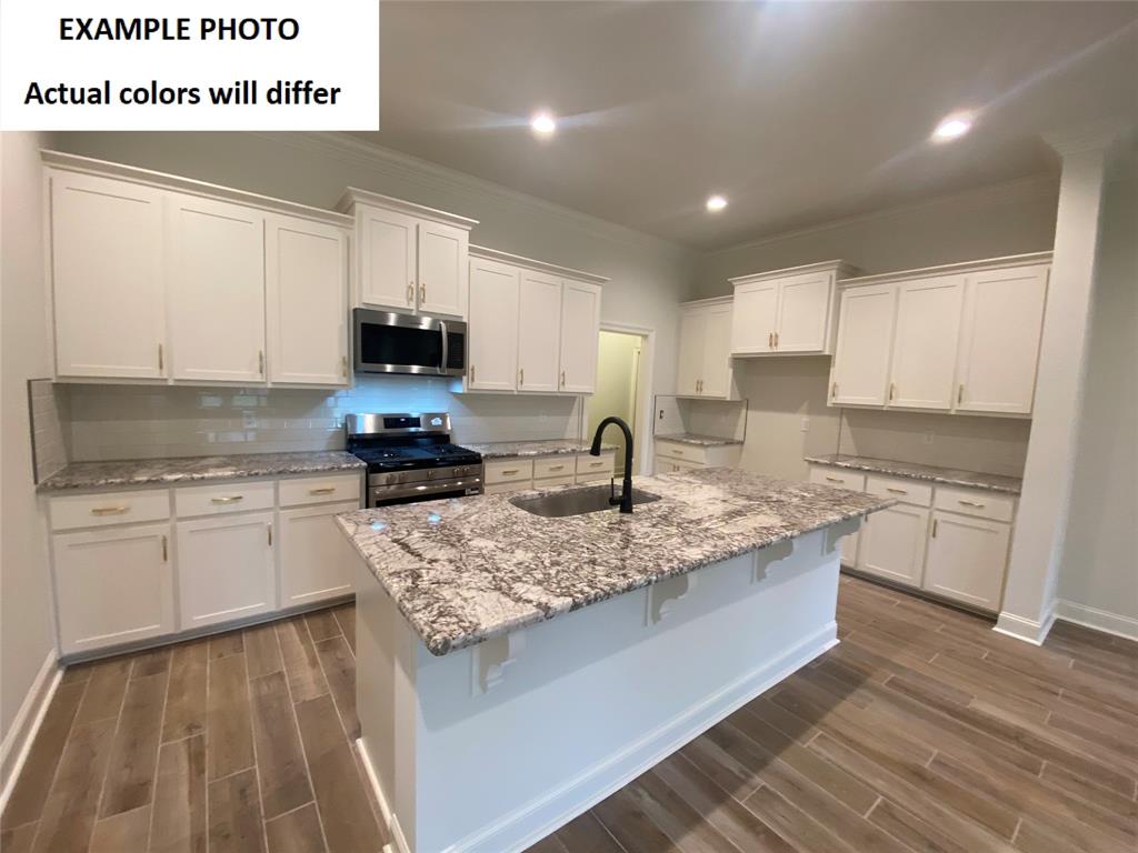 505 Lessie Drive Property Photo 3