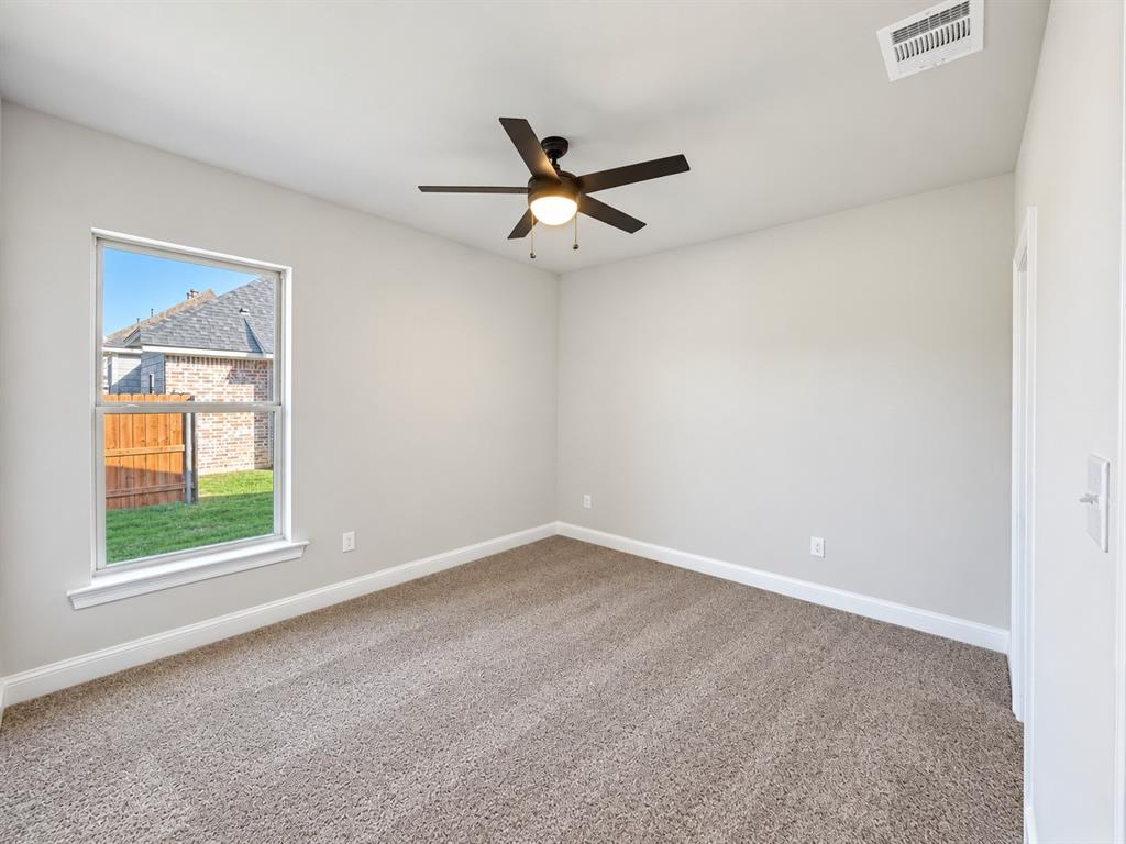 505 Lessie Drive Property Photo 12