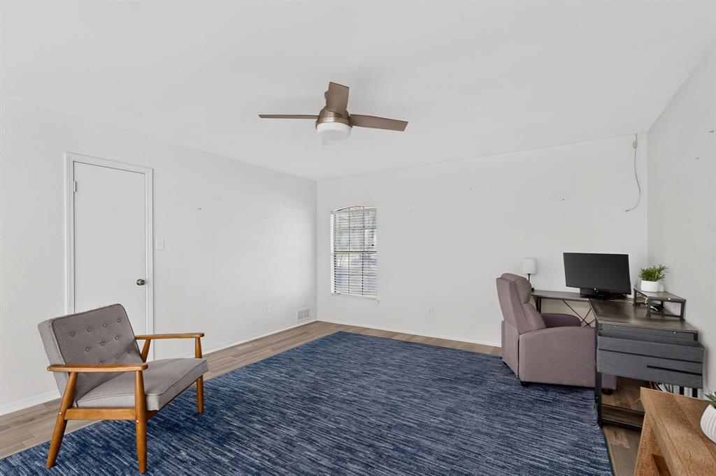 3900 N Shadycreek Drive Property Photo 11