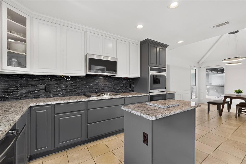 3900 N Shadycreek Drive Property Photo 15