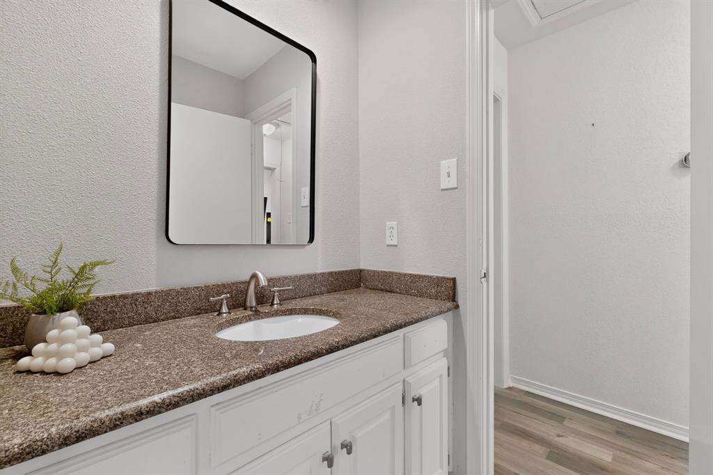 3900 N Shadycreek Drive Property Photo 35
