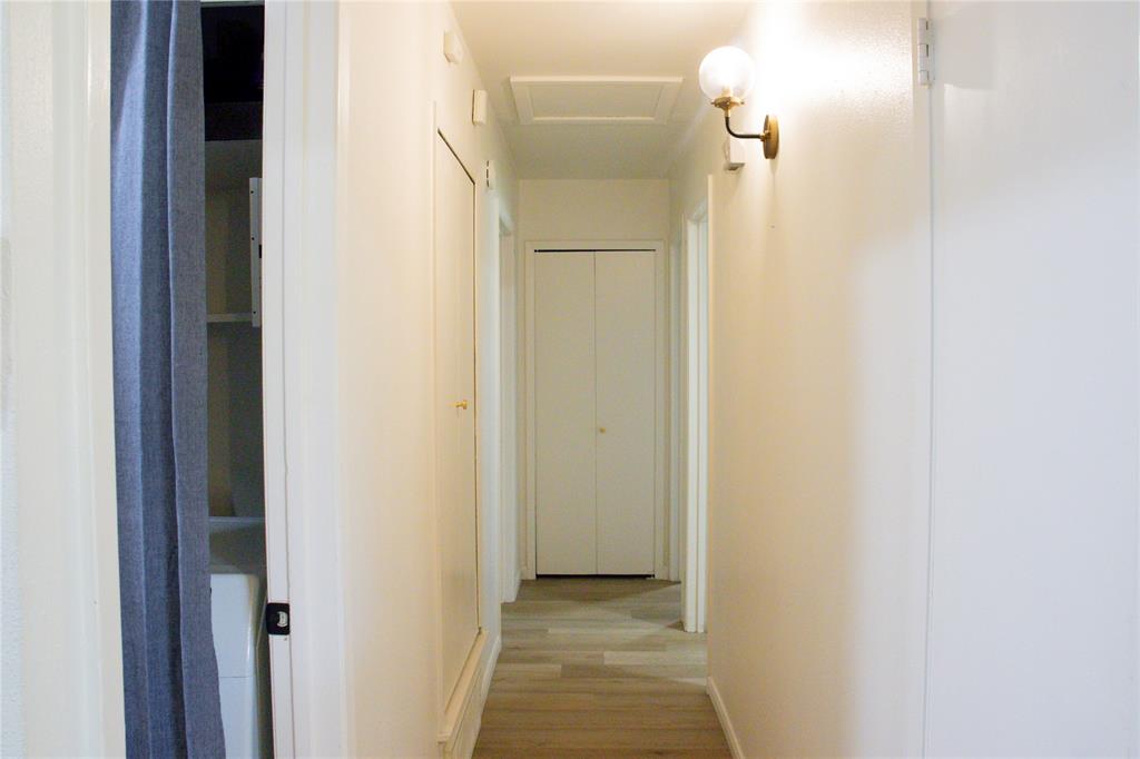 1011 Pacific Drive Property Photo 11