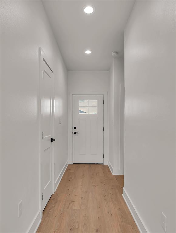 806 S Avenue Q Property Photo 5