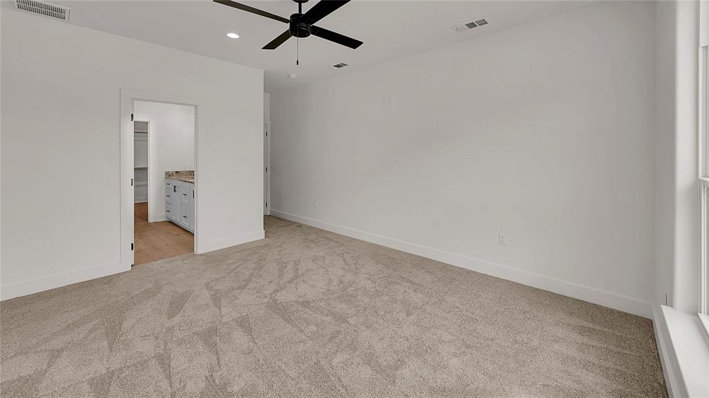 806 S Avenue Q Property Photo 25