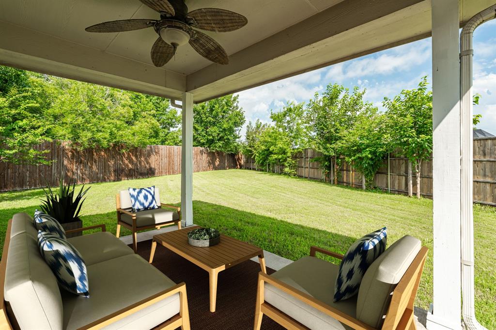 8428 Sonnet Drive Property Photo 5