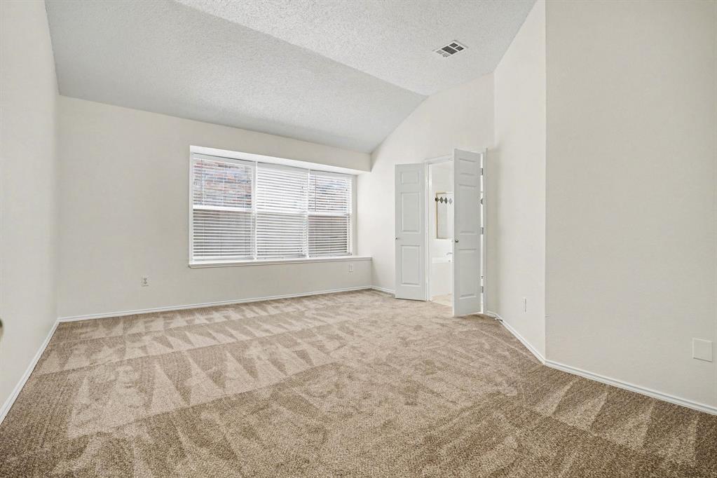 2514 Decoy Drive Property Photo 9