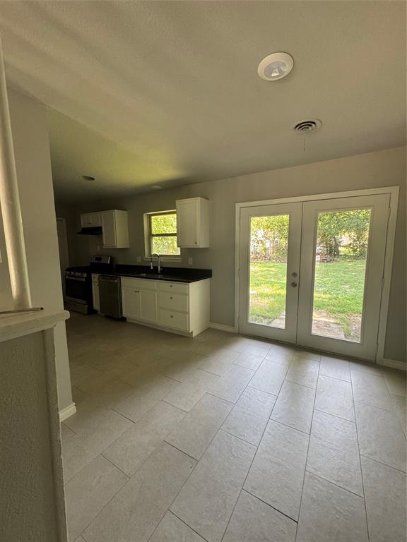2817 Sequoia Lane Property Photo 5