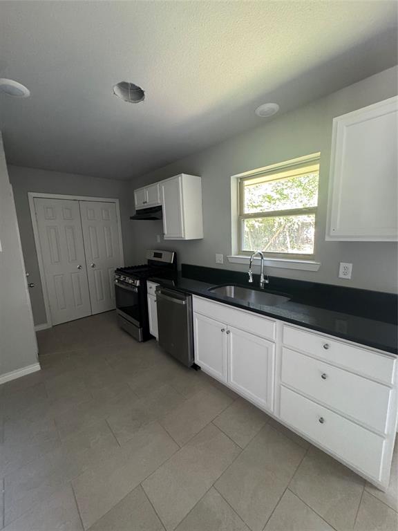 2817 Sequoia Lane Property Photo 6