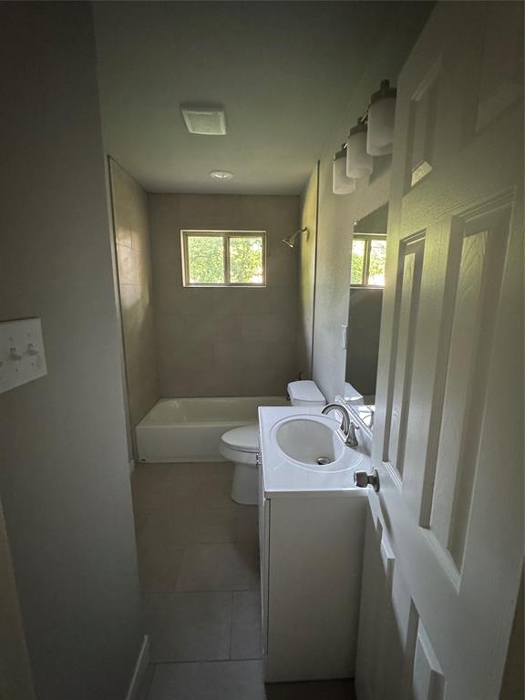 2817 Sequoia Lane Property Photo 16